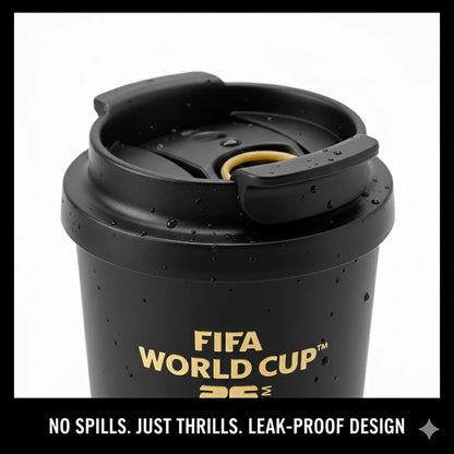 [FIFA World Cup 2026] Officially Licensed Black-And-Gold Soccer-Themed Insulated Mug with a Leak-Proof Lid and Straw; Large-Capacity Double-Walled Vacuum-Insulated Mug; Coffee Mug; the Perfect Choice for Father’S Day, Travel, and Gift-Giving