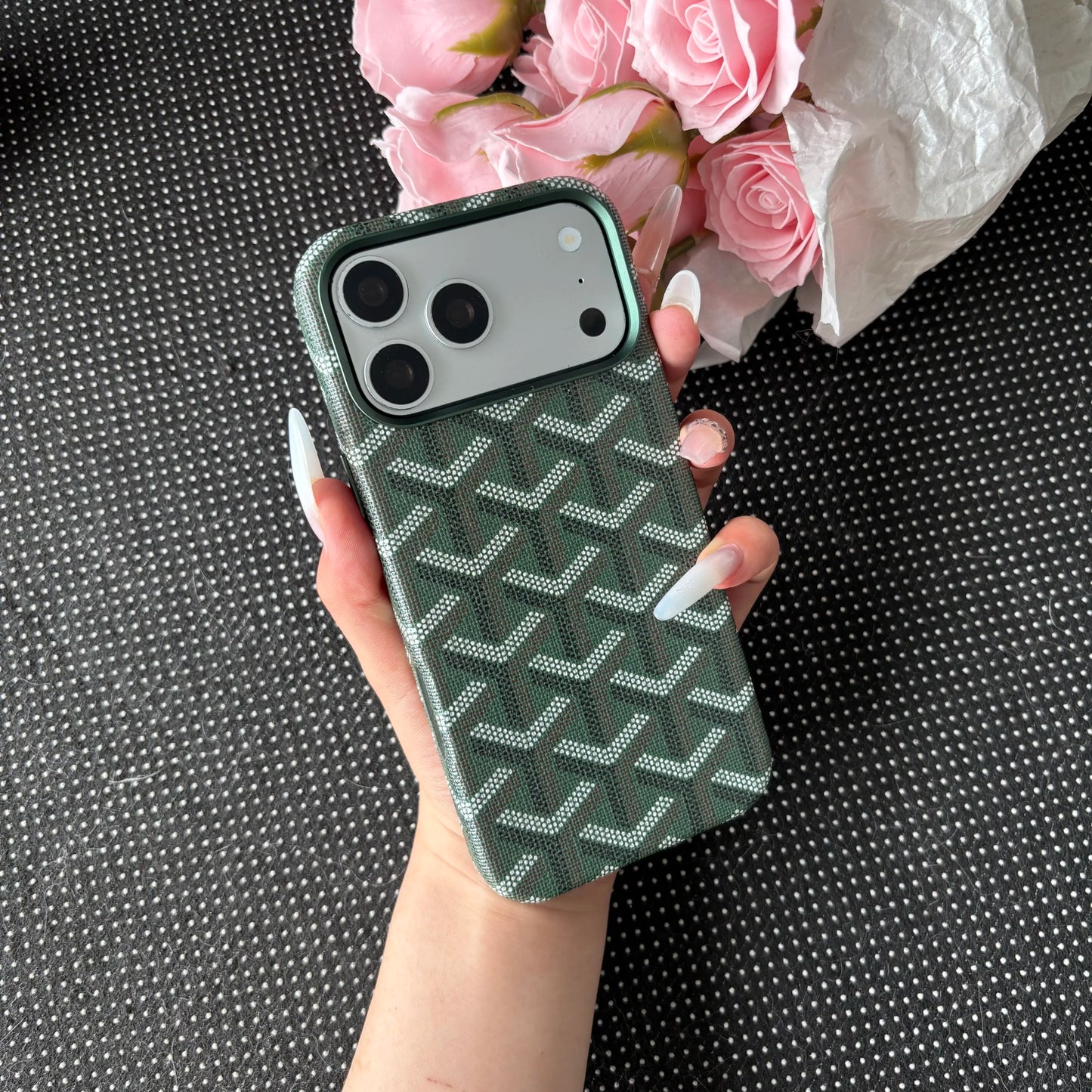Magsafe PU Leather Smartphone Case for Iphone 16/17 Pro Max, Shockproof, Anti-Fade Cellphone Accessory with Flocking Lining for Handheld Devices